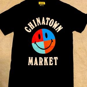Chinatown Market x Smiley UO exclusive black tee